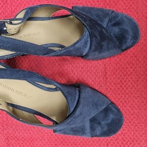 Banana Republic Women's Navy Suede Sandals